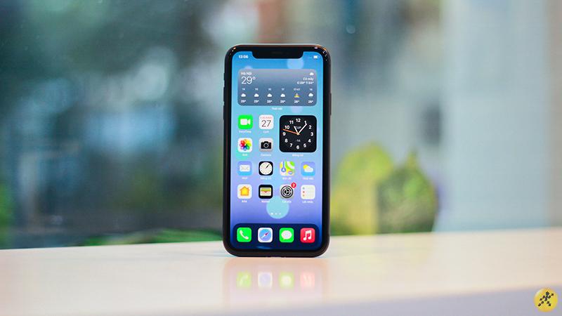 2. Điện thoại Apple iPhone 11 - Mọi thứ đều hoàn hảo trừ màn hình