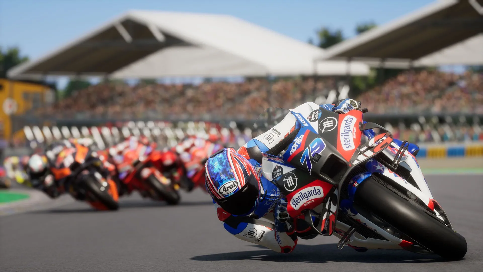 Cảnh đua xe dưới điều kiện thời tiết mưa trong MotoGP 25
