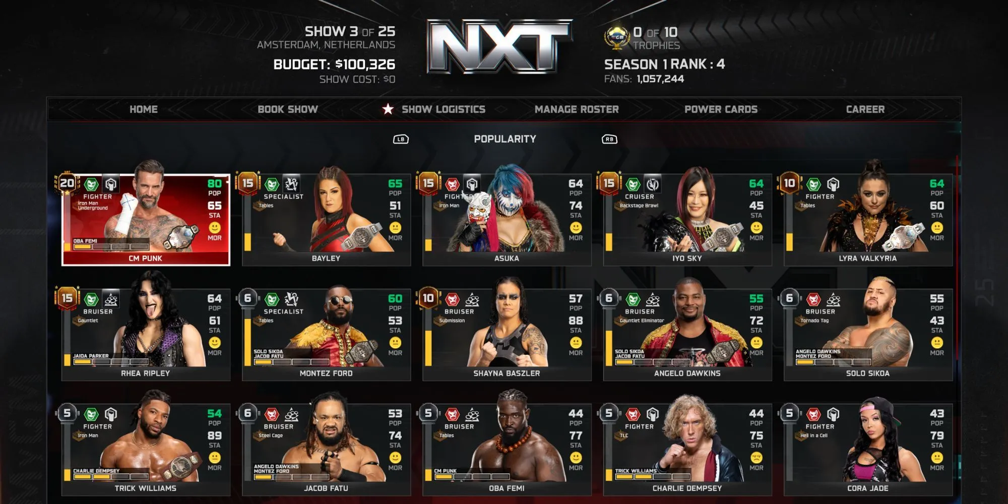 Giao diện chế độ MyGM trong WWE 2K25, nơi người chơi xây dựng đội hình chiến lược