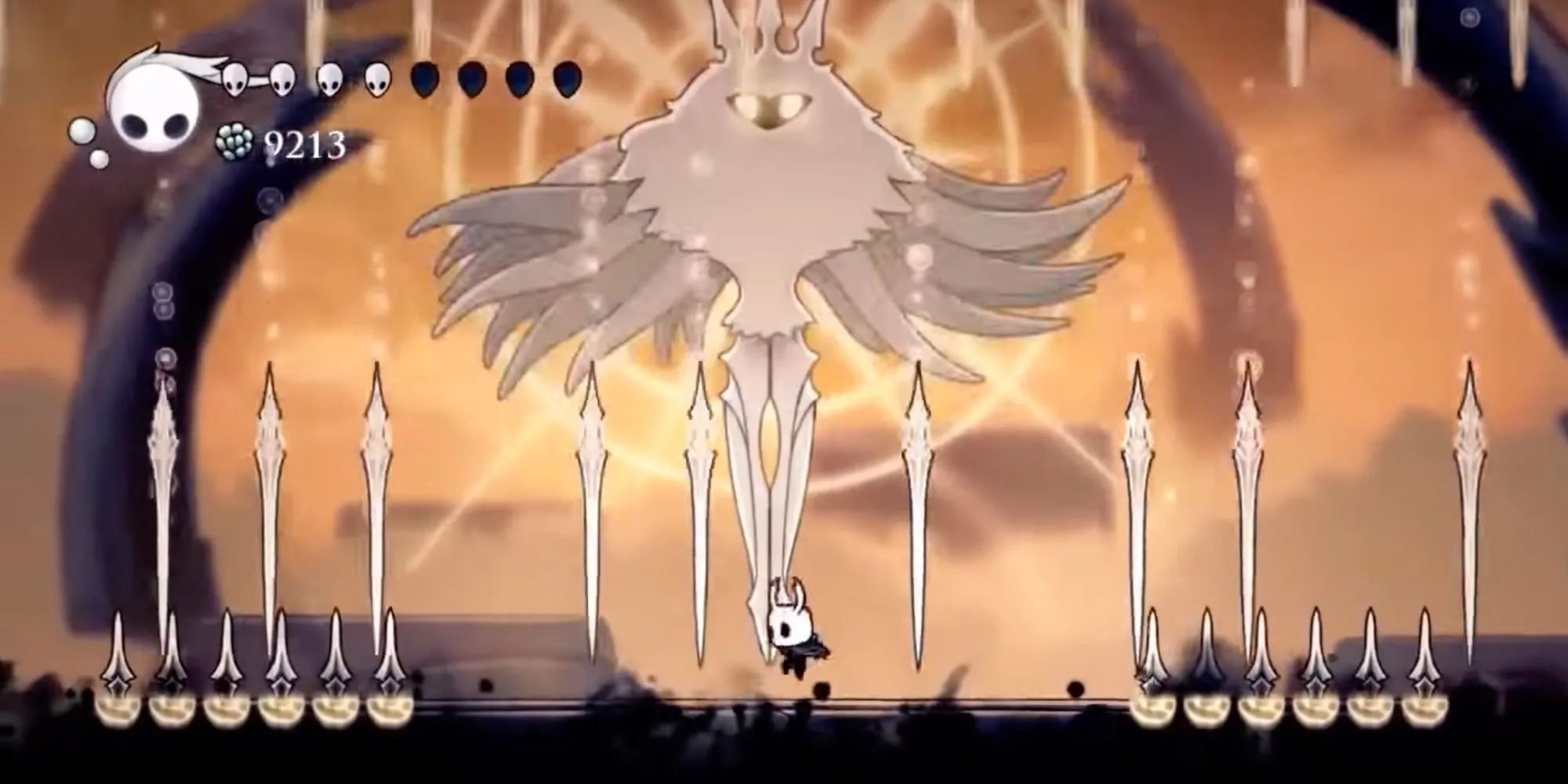 Hiệp sĩ tí hon chiến đấu với The Radiance, trùm cuối đầy thử thách trong Hollow Knight
