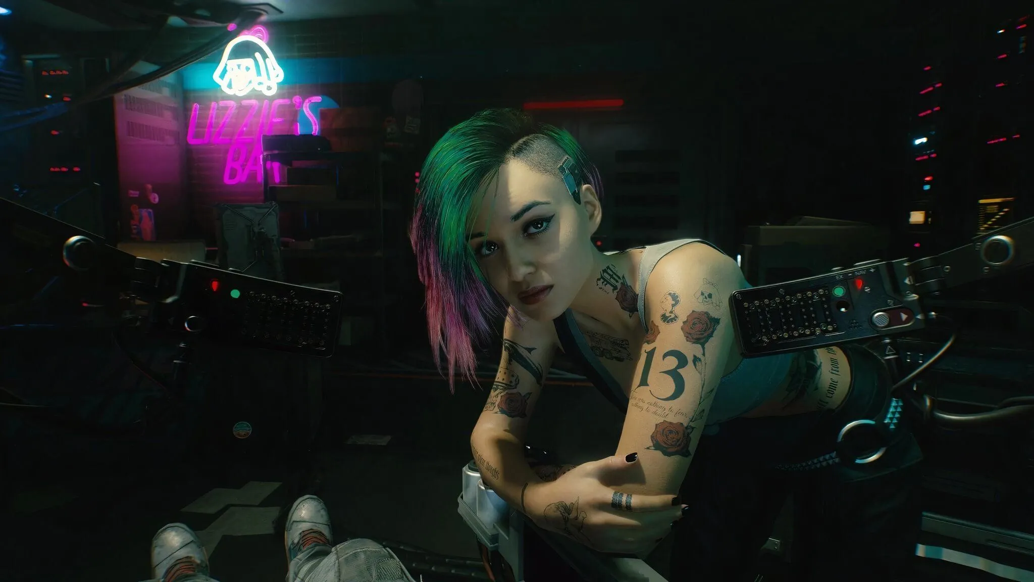 Hình ảnh nhân vật Judy Alvarez trong game Cyberpunk 2077