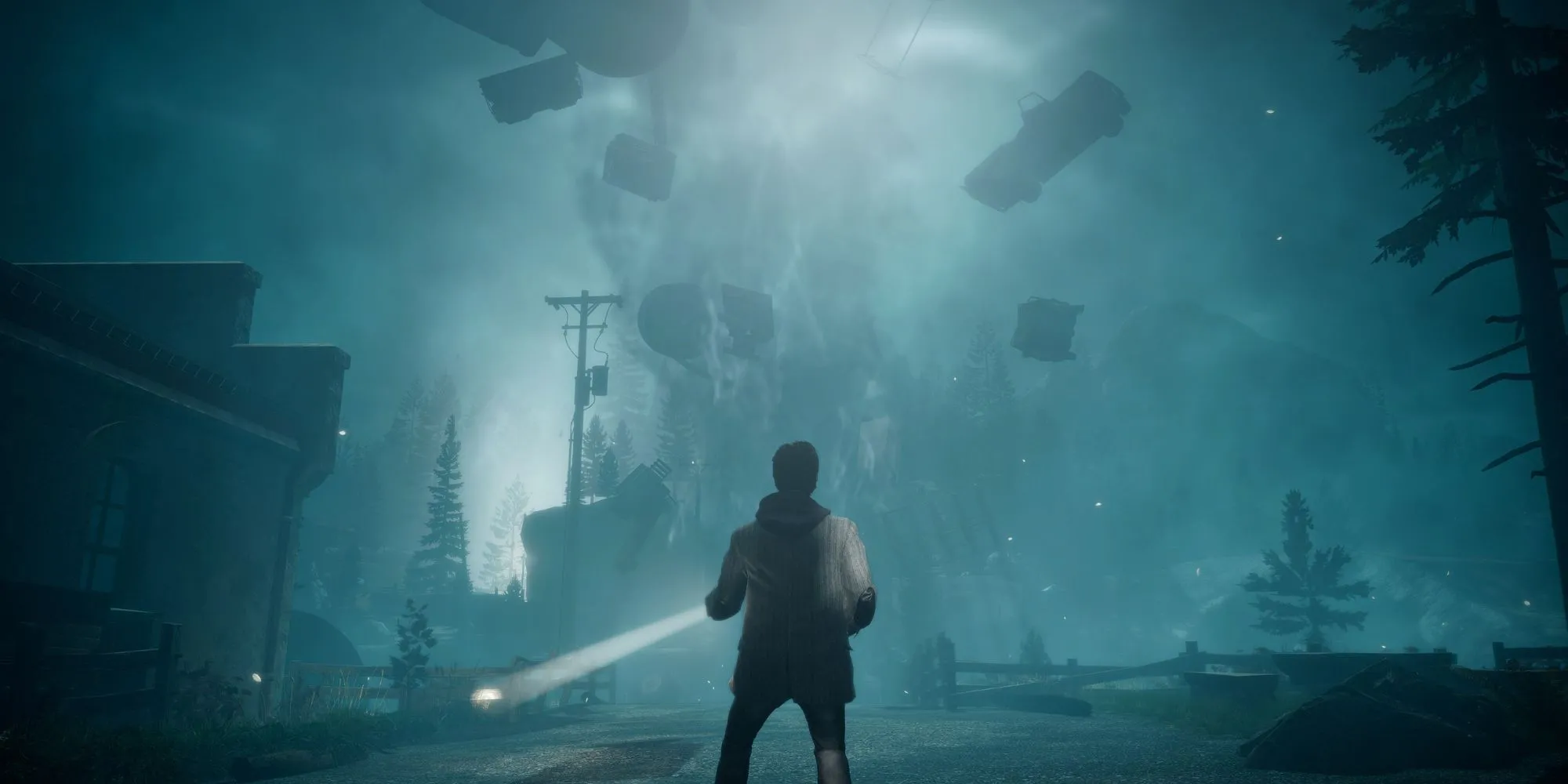 Nhà văn Alan Wake chiếu đèn pin trong khung cảnh siêu nhiên đầy bí ẩn