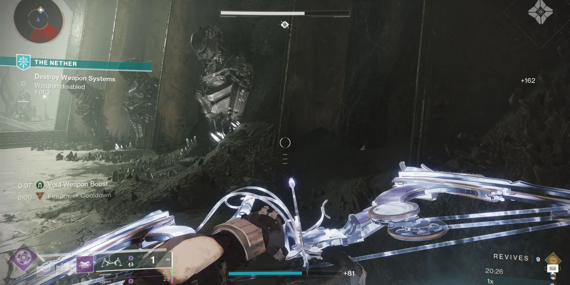 Quân cờ bí ẩn nằm giữa các bức tượng Hive trên hành lang dẫn đến Court of Oryx tại Hall of Souls The Nether Destiny 2