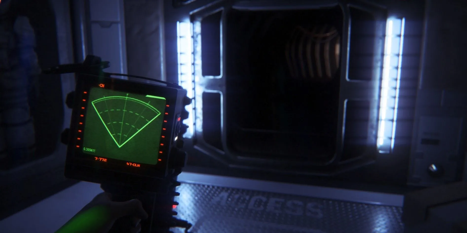 Thiết bị cảm biến chuyển động trong Alien Isolation phát hiện kẻ thù