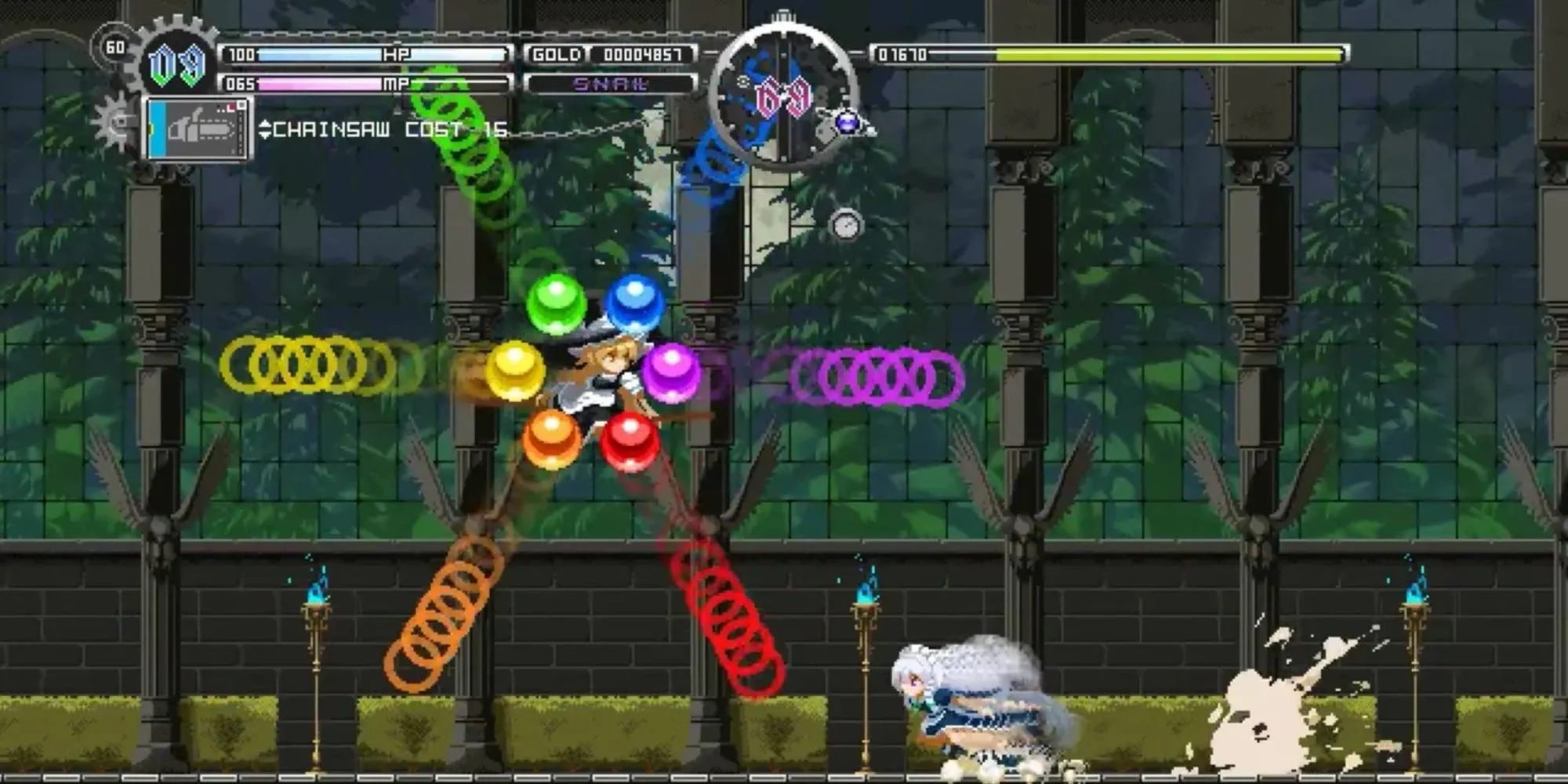 Touhou Luna Nights với nhân vật chính Sakuya Izayoi chiến đấu với boss, sử dụng khả năng thao túng thời gian để tránh né luồng đạn