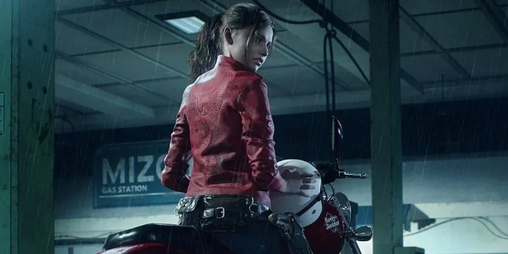 Claire Redfield lái mô tô trong Resident Evil 2