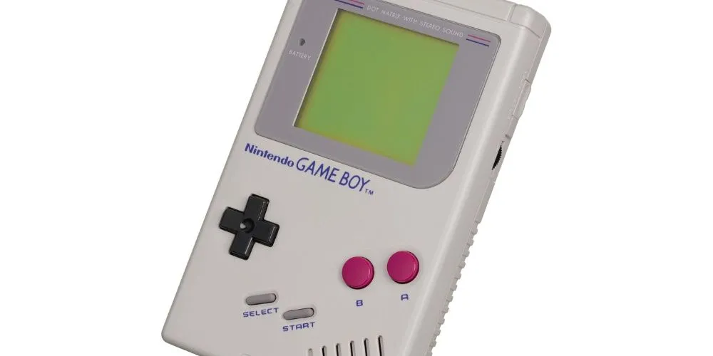 Máy chơi game cầm tay Nintendo Game Boy trước phông nền trắng đơn giản