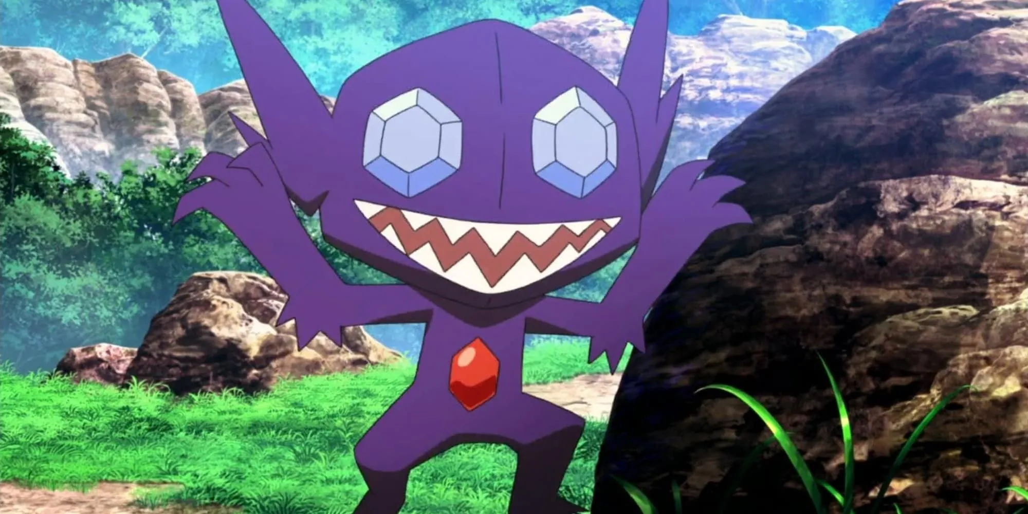 Sableye bất ngờ nhảy ra từ phía sau tảng đá trong một cảnh phim hoạt hình Pokemon, thể hiện sự tinh nghịch và khả năng gây bất ngờ của nó.
