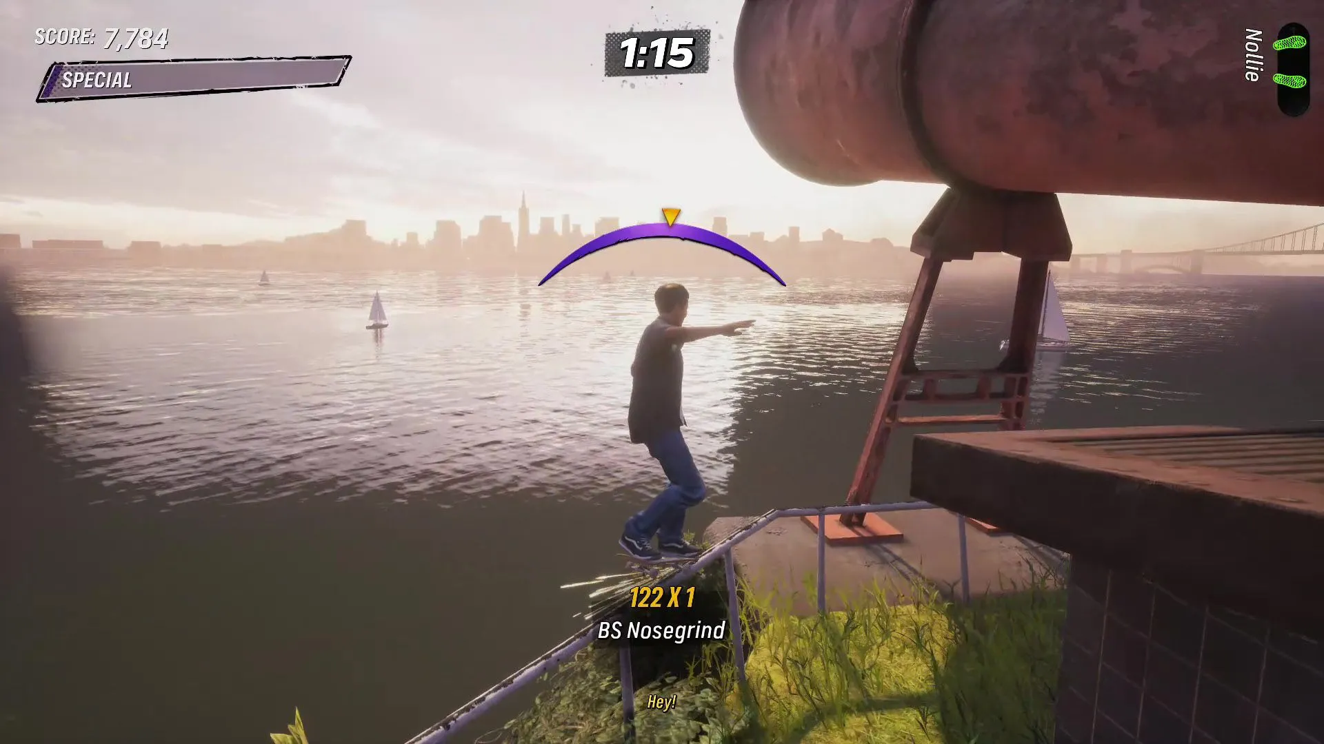 Skater thực hiện Nosegrind trên đường ray còi báo hiệu trong màn Alcatraz của Tony Hawk’s Pro Skater 3 + 4, hoàn thành mục tiêu.